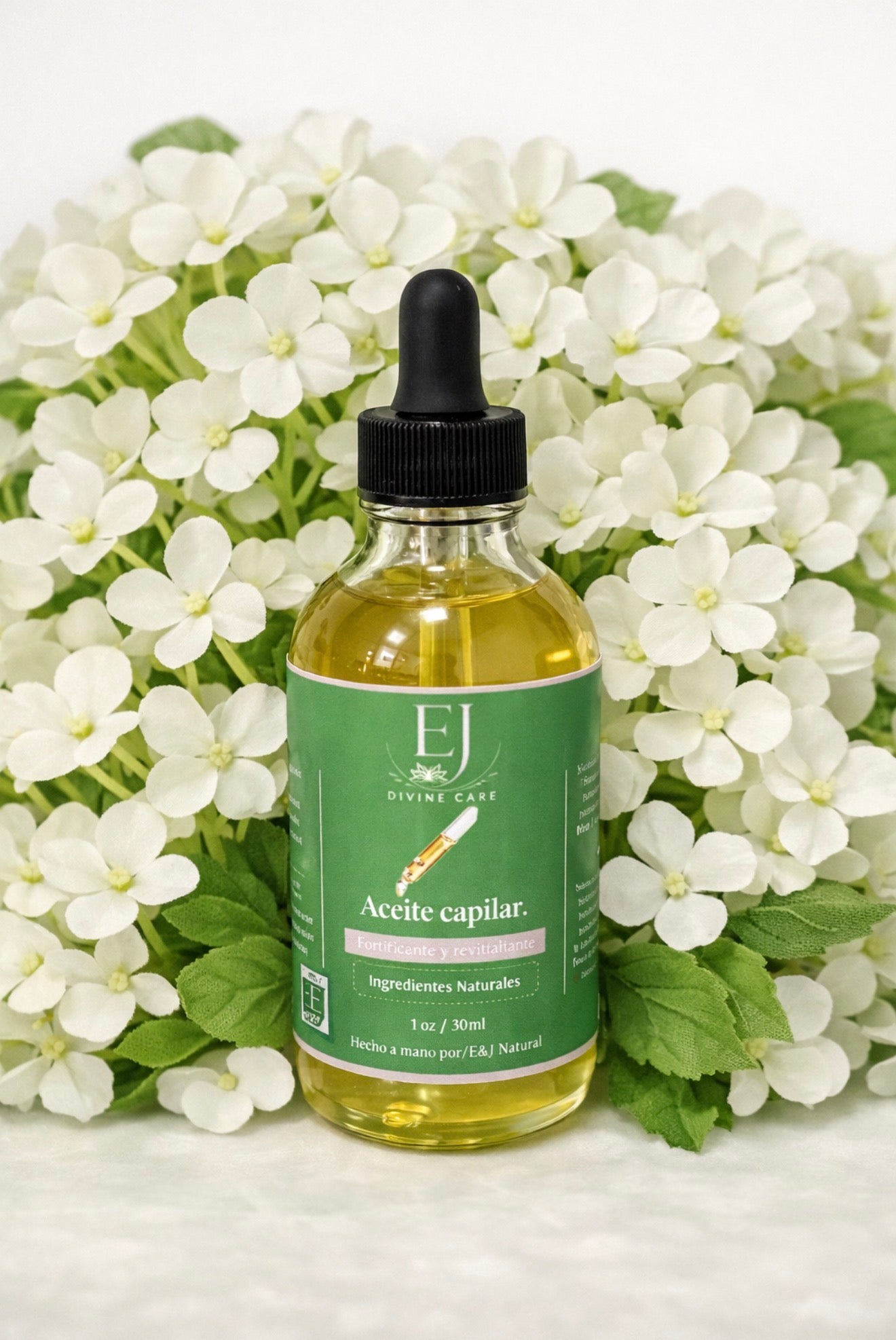 Aceite capilar nutritivo.